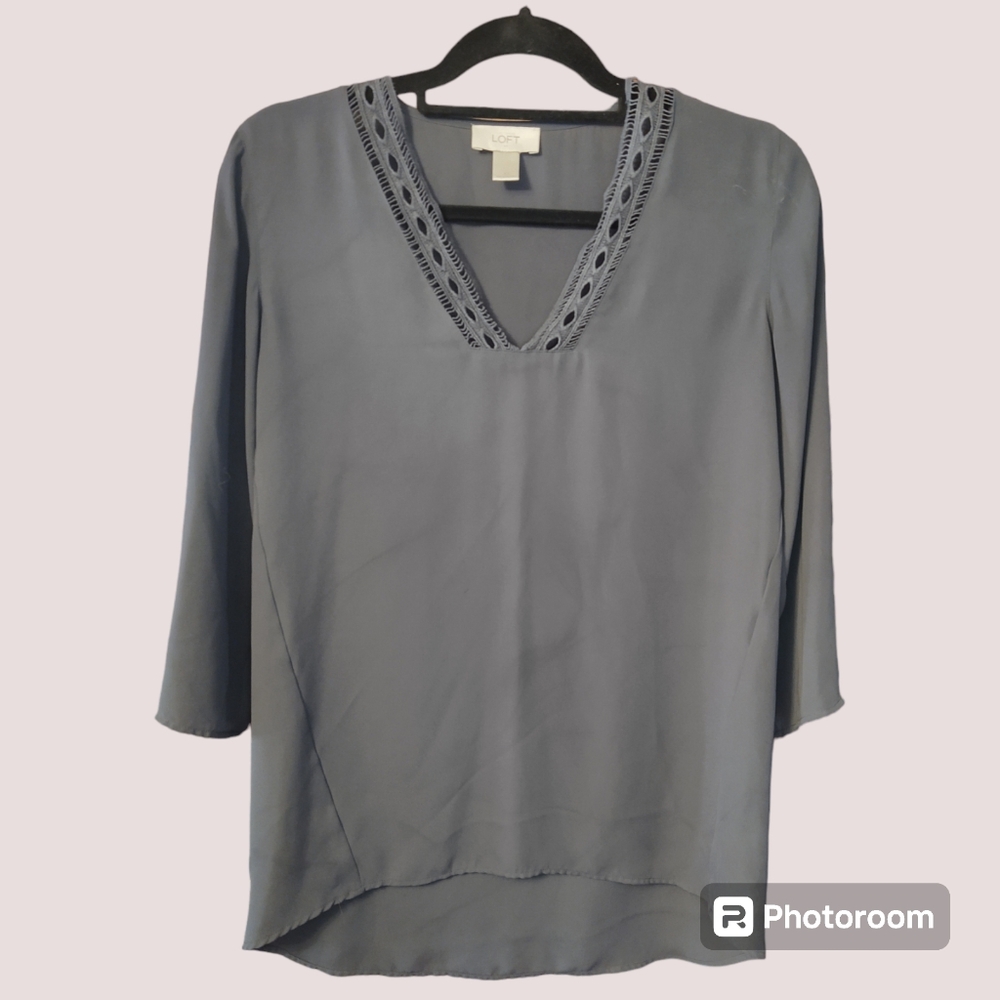 Sheer gray, LOFT, Blouse. 3.4 sleeve, v-neck, XS. Shoulder to shoulder 16 inch